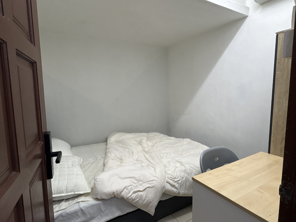 JB Napoh Residences — Room 1