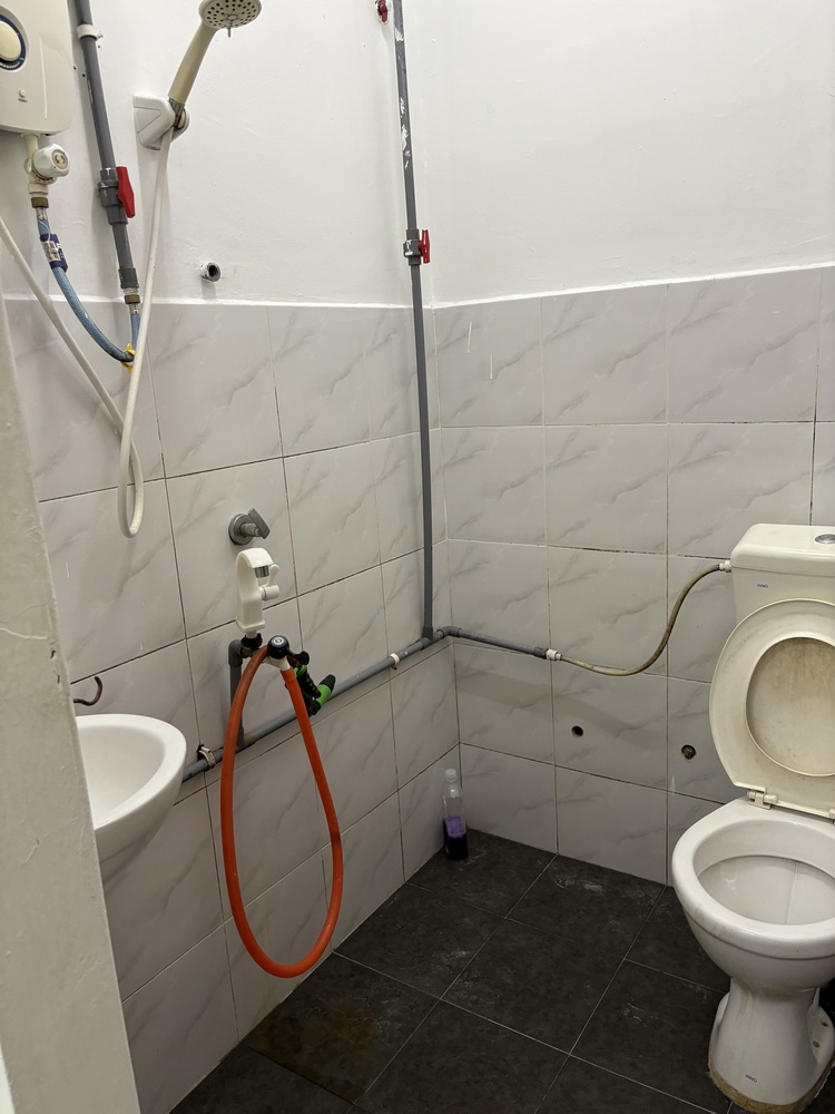 JB Rusa Residences — Room 3