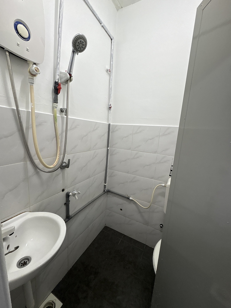 JB Rusa Residences — Room 4