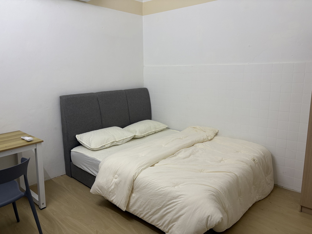 JB Tekun Residences — Room 1