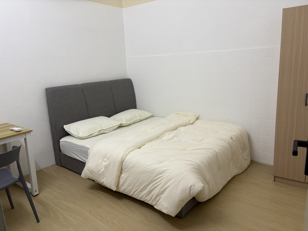 JB Tekun Residences — Room 1