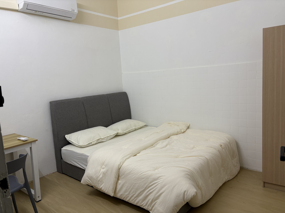 JB Tekun Residences — Room 1