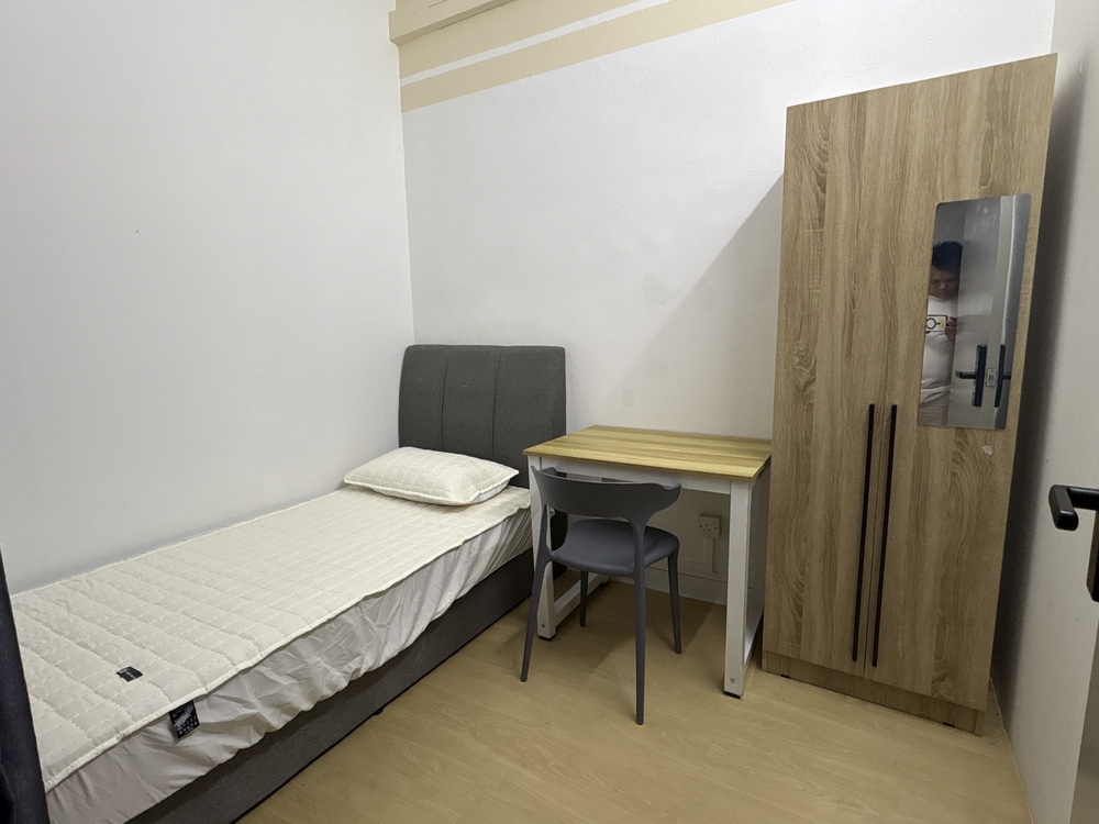 JB Tekun Residences — Room 4