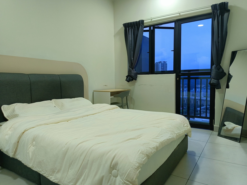 M Vertica Residences — Room 1