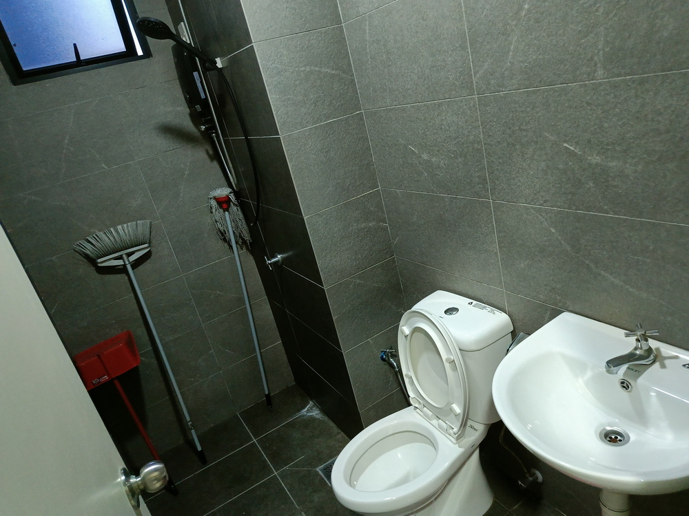 M Vertica Residences — Room 1