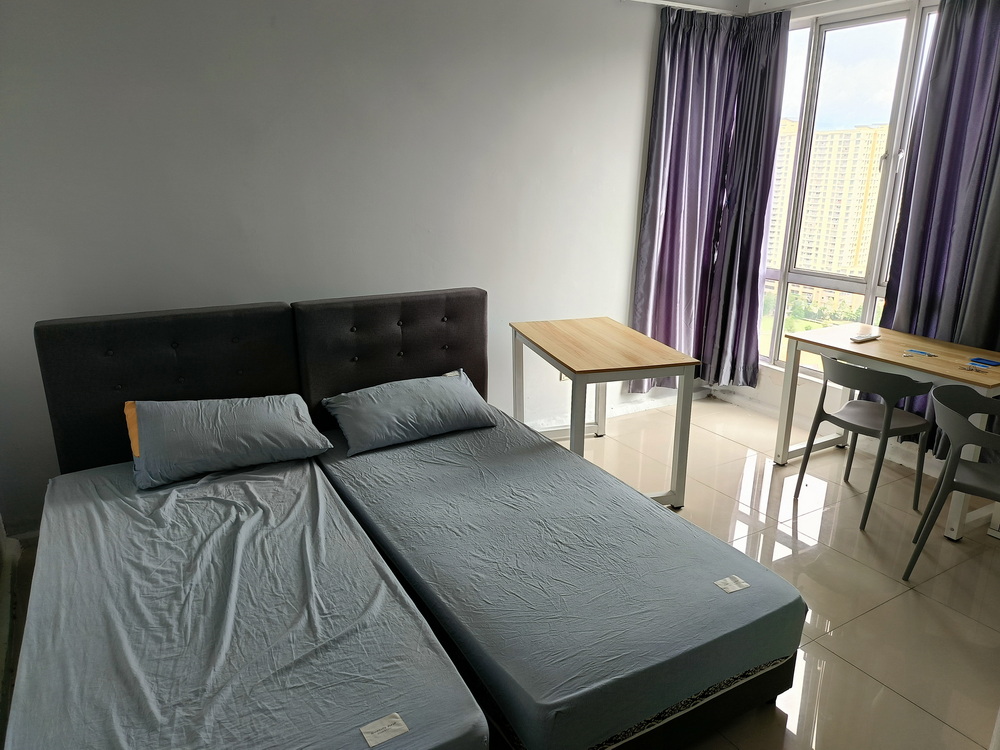 PV 15 Residences — Room 1