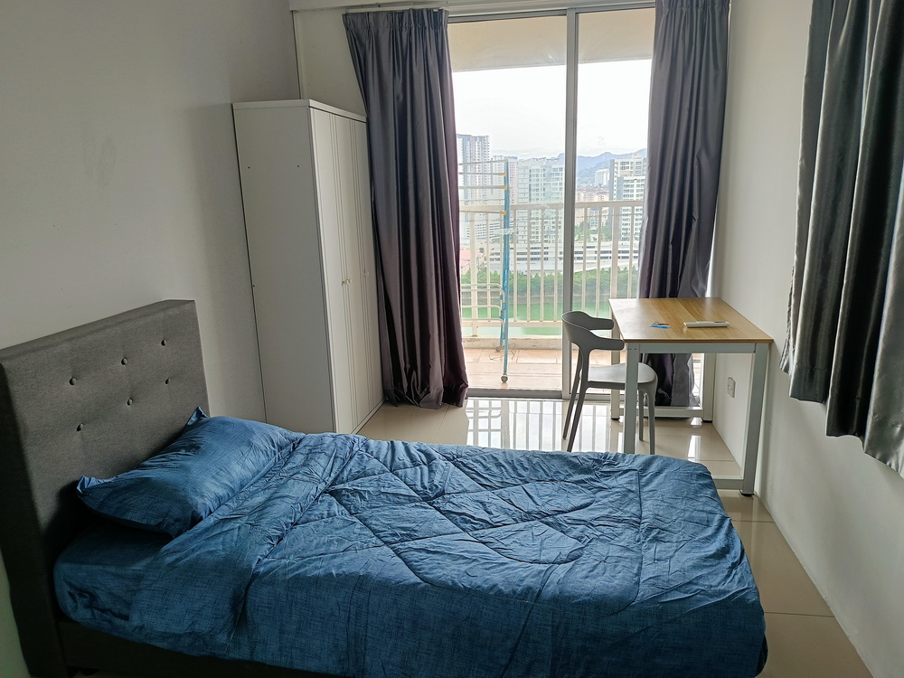 PV 15 Residences — Room 2