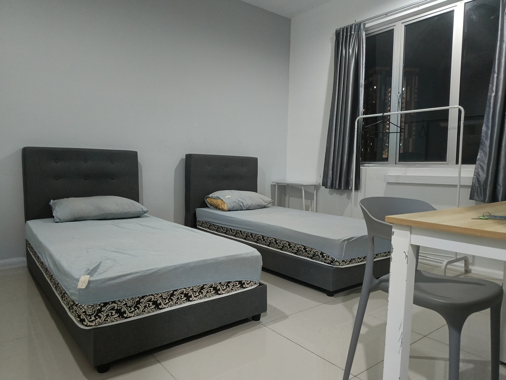 PV 15 Residences — Room 4