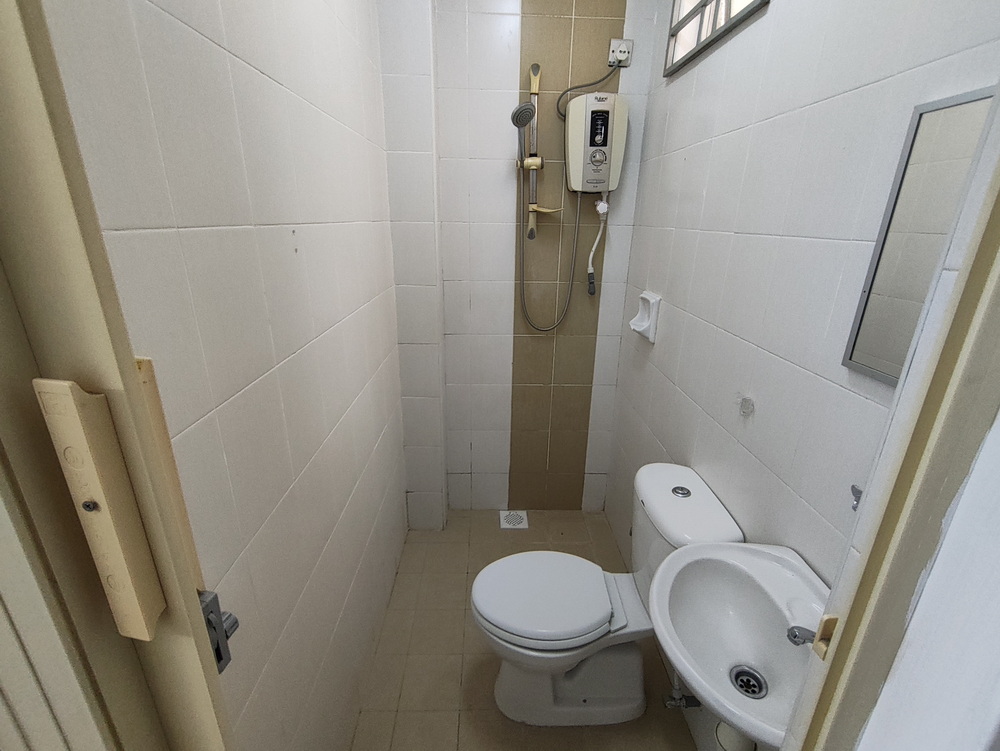 Oxford — Room 5