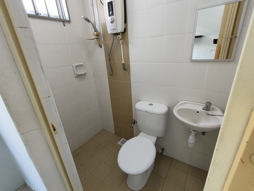 Oxford — Room 7