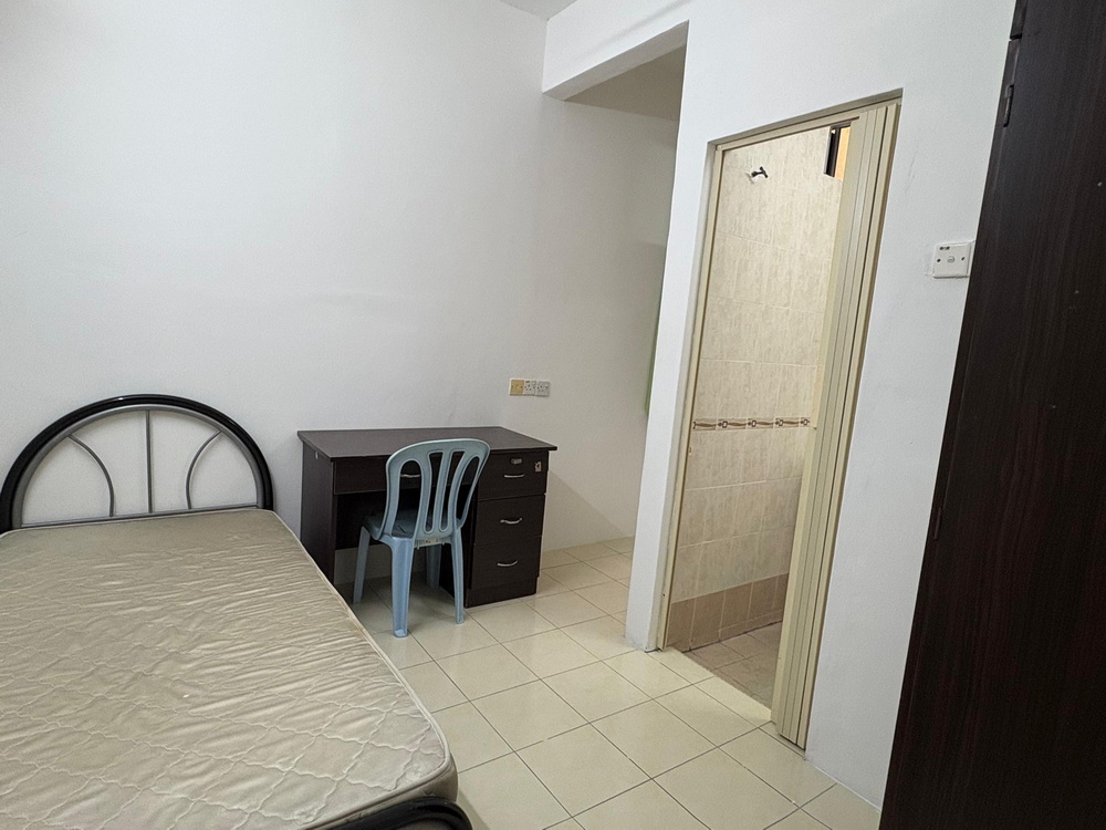 Tsing Hua — Room 1