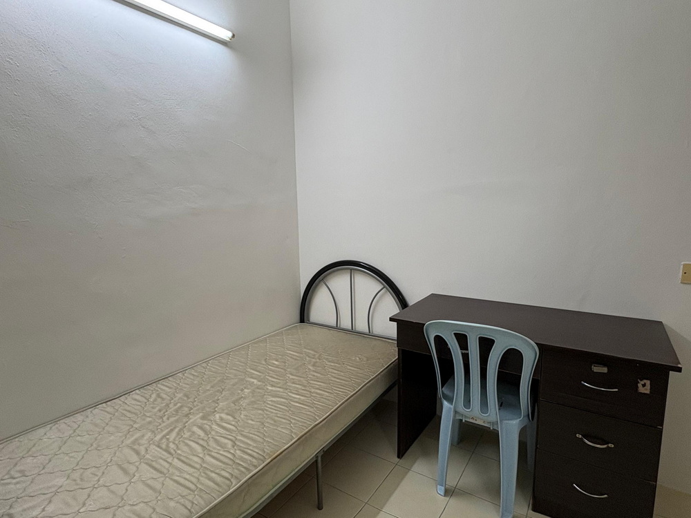 Tsing Hua — Room 1