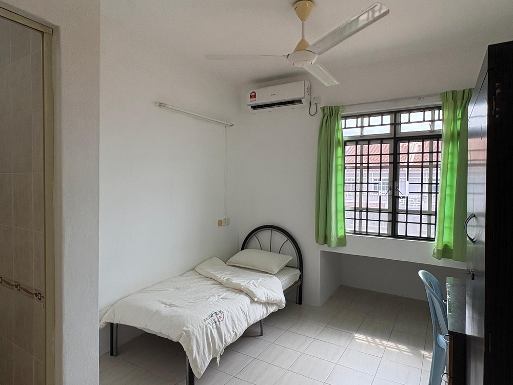 Tsing Hua — Room 2
