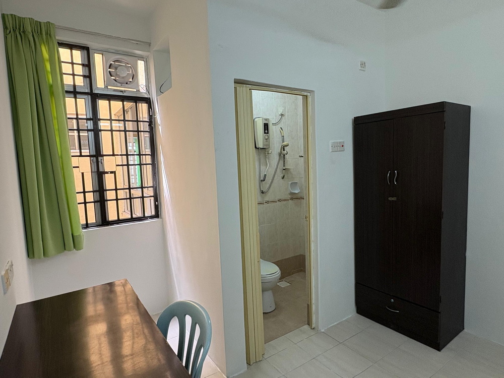 Tsing Hua — Room 3