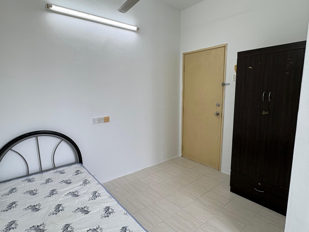 Tsing Hua — Room 4