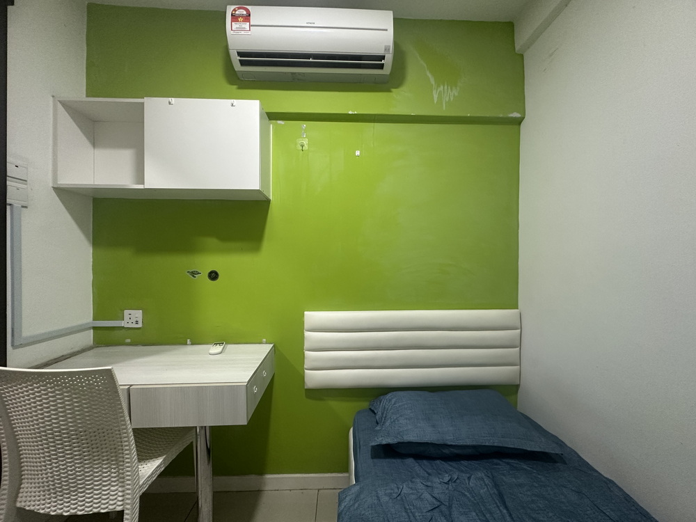 D'Latour Residences — Room 3