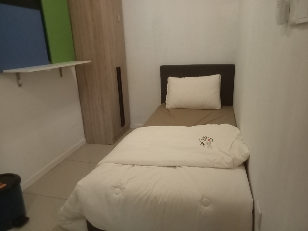 D'Latour Residences — Room 4