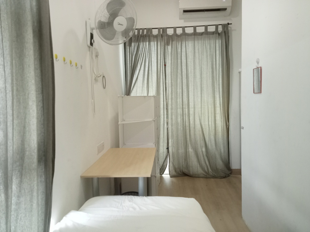 The Greens Residences — Room 1