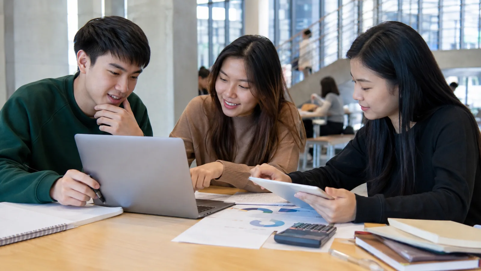Students Malaysia discussing assignment | Westay Coliving Students Malaysia discussing assignment | Westay Coliving
